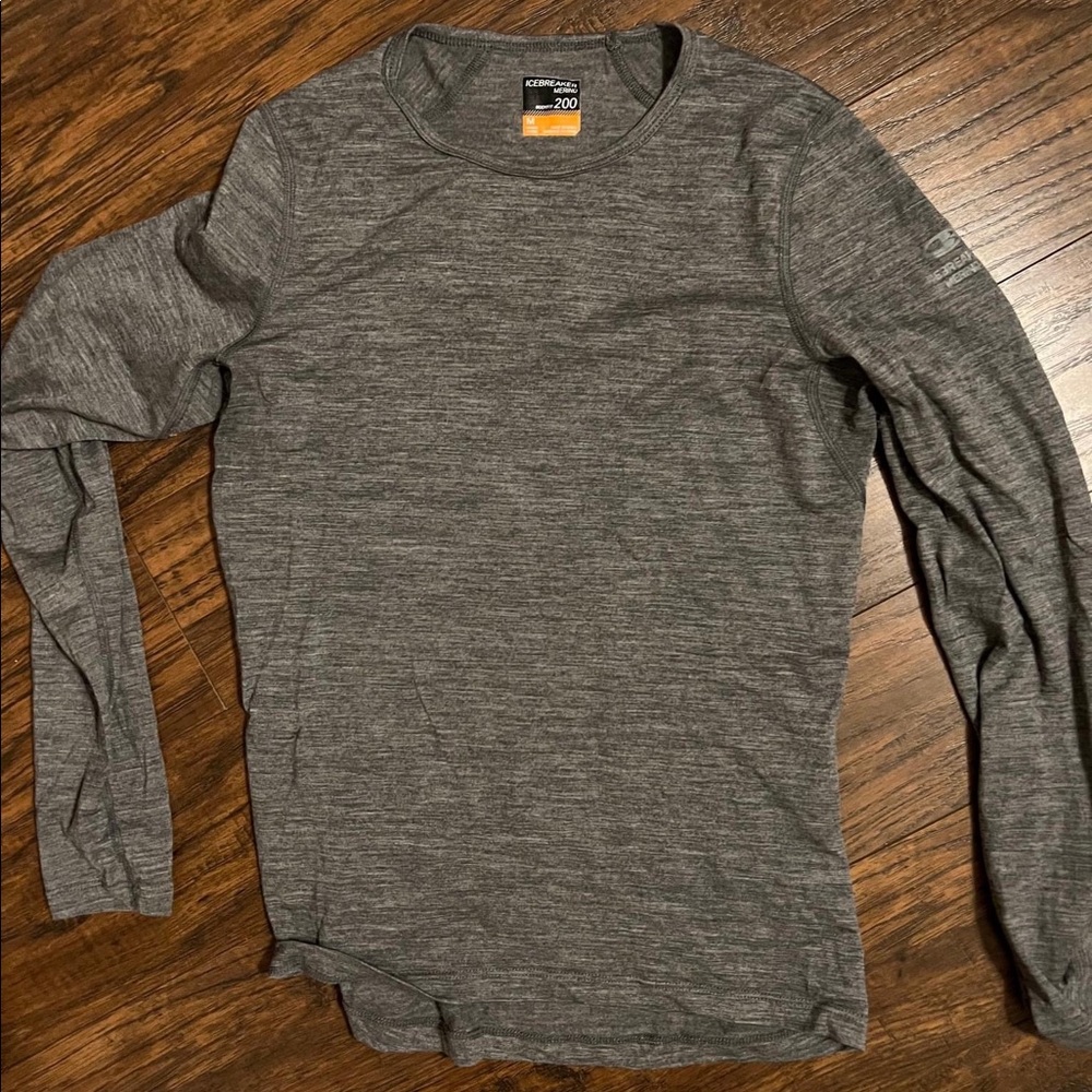 ICEBREAKER 200weight base layer